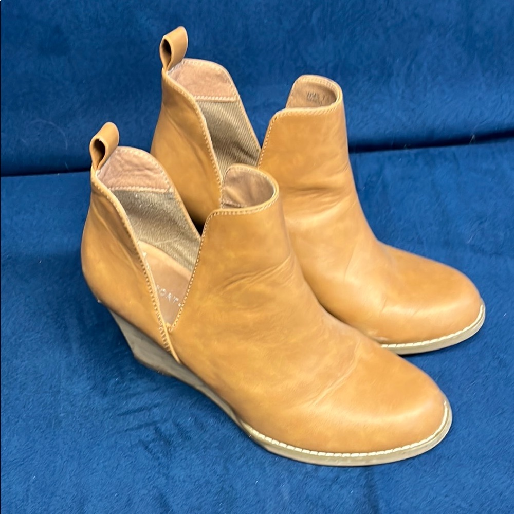 Women's Tan Ankle Boots